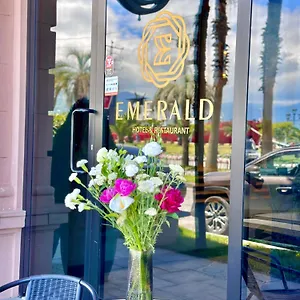 Emerald Otel